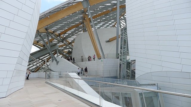 Inside Fondation Louis Vuitton Inside Fondation Louis Vuitton