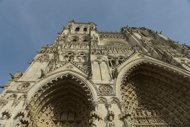 Amiens monument-2726191_640 Amiens monument-2726191_640