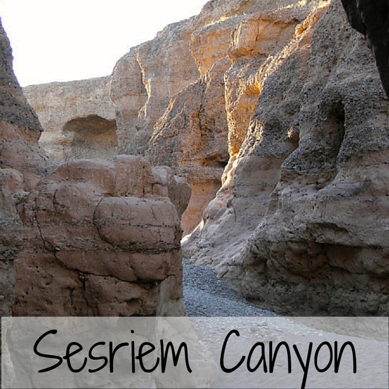 Travel Guide Namibia - plan your visit to the Sesriem Canyon
