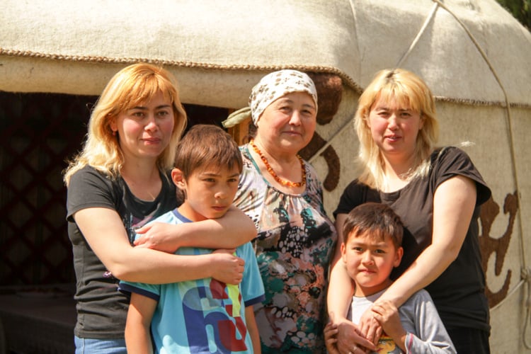 Kyrgyzstan home stay yurt family