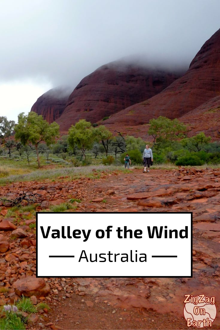 Valley of wind walk Kata Tjuta - Red Center Australia - Travel Guide