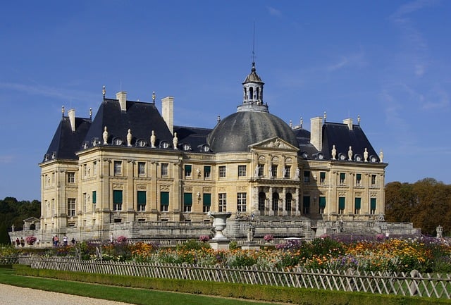 best day tours from paris france Vaux le vicomte chateau-849281_640