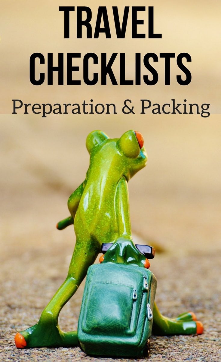 Travel Checklists packing - must have travel accessories - Travel tips