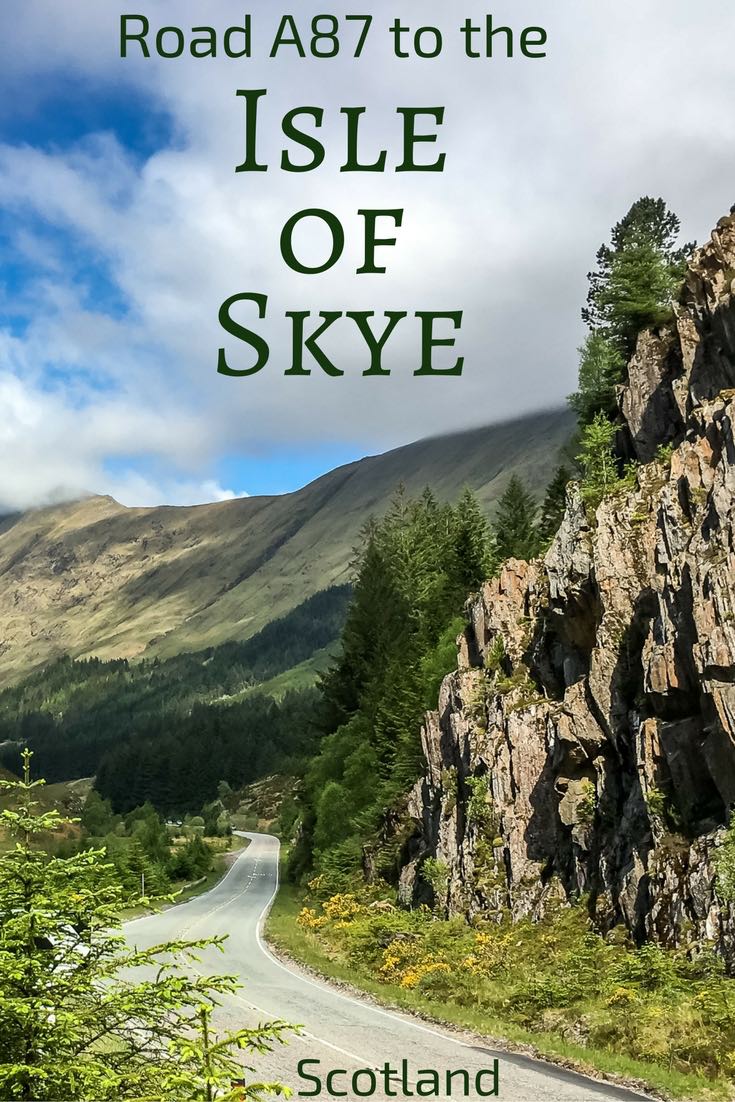 Weg naar de brug van Skye - Glen Shiel